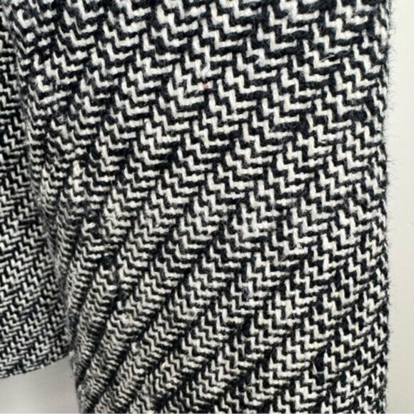 SMYTHE Shrunken 90's Blazer Size Large Luxury Designer Classic - Picture 8 of 14